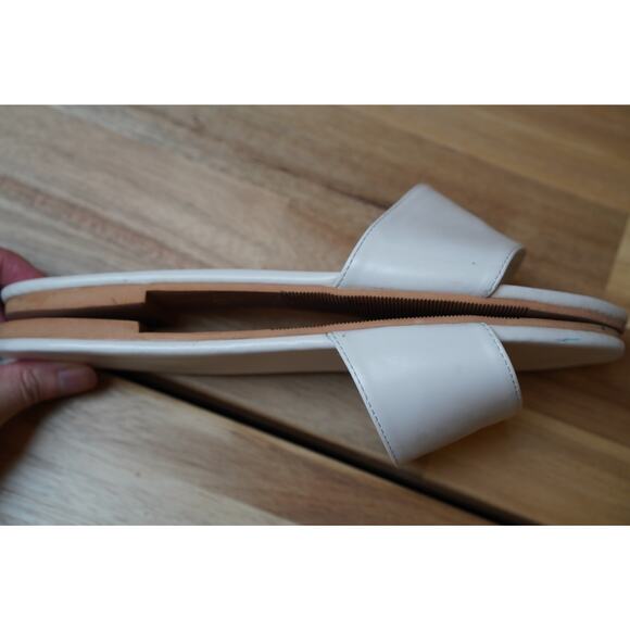Lanne Classic White Leather Slip Ons Minimalist Simple Brazil Sandals Size 7 - Picture 5 of 9